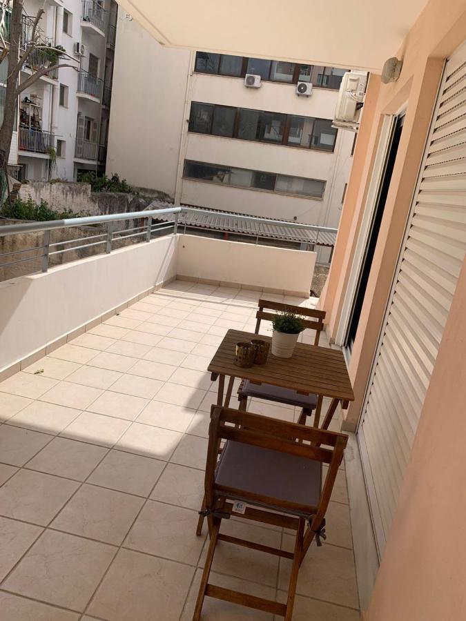 Modern Studio Large Veranda -Metro Station Suggrou Atenas Exterior foto