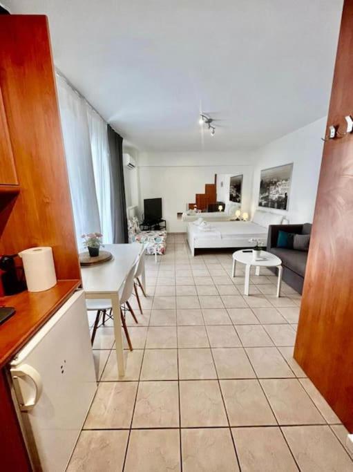 Modern Studio Large Veranda -Metro Station Suggrou Atenas Exterior foto